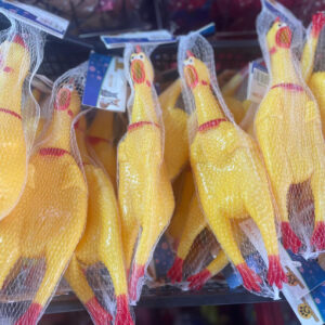 Squeaky chicken Çığlık atan tavuk